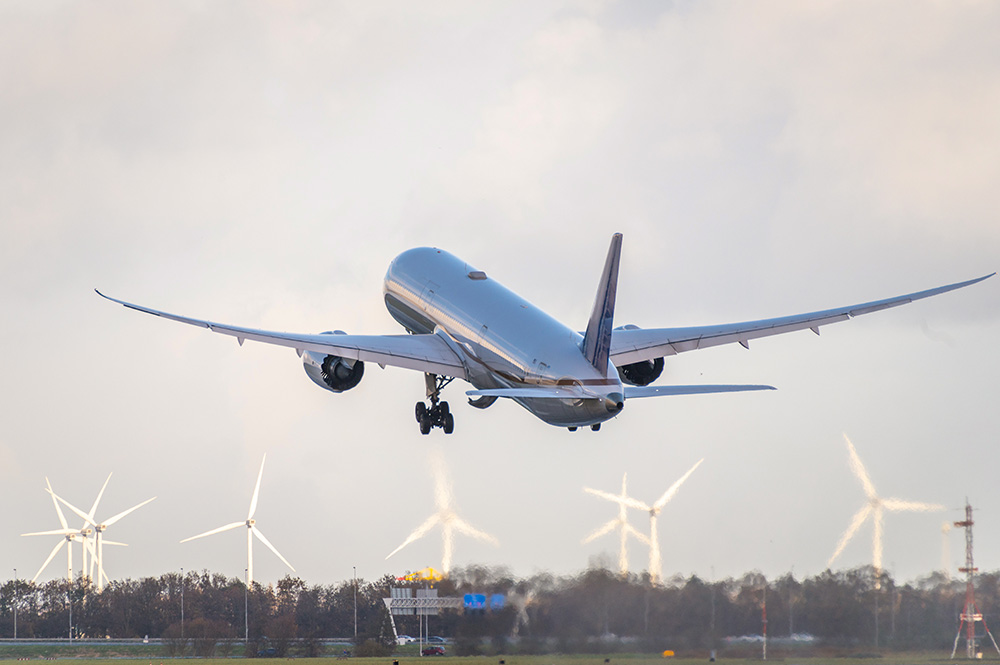 Aircraft and wind power facilities